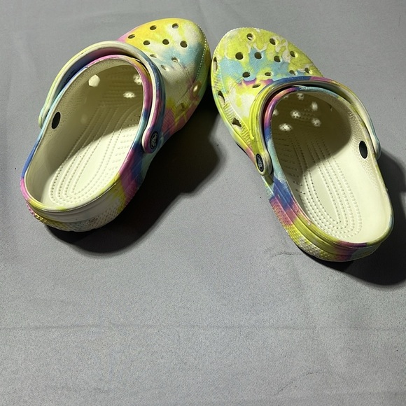 Colorful crocs - Picture 4 of 4